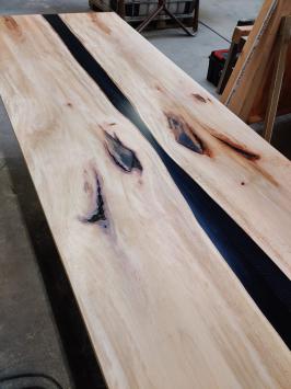 Plataan epoxy-tafel